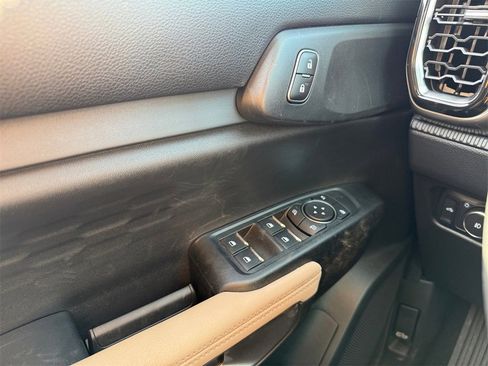 New 2025 Ford Ranger XLT w/ Equipment Group 301A High image 24