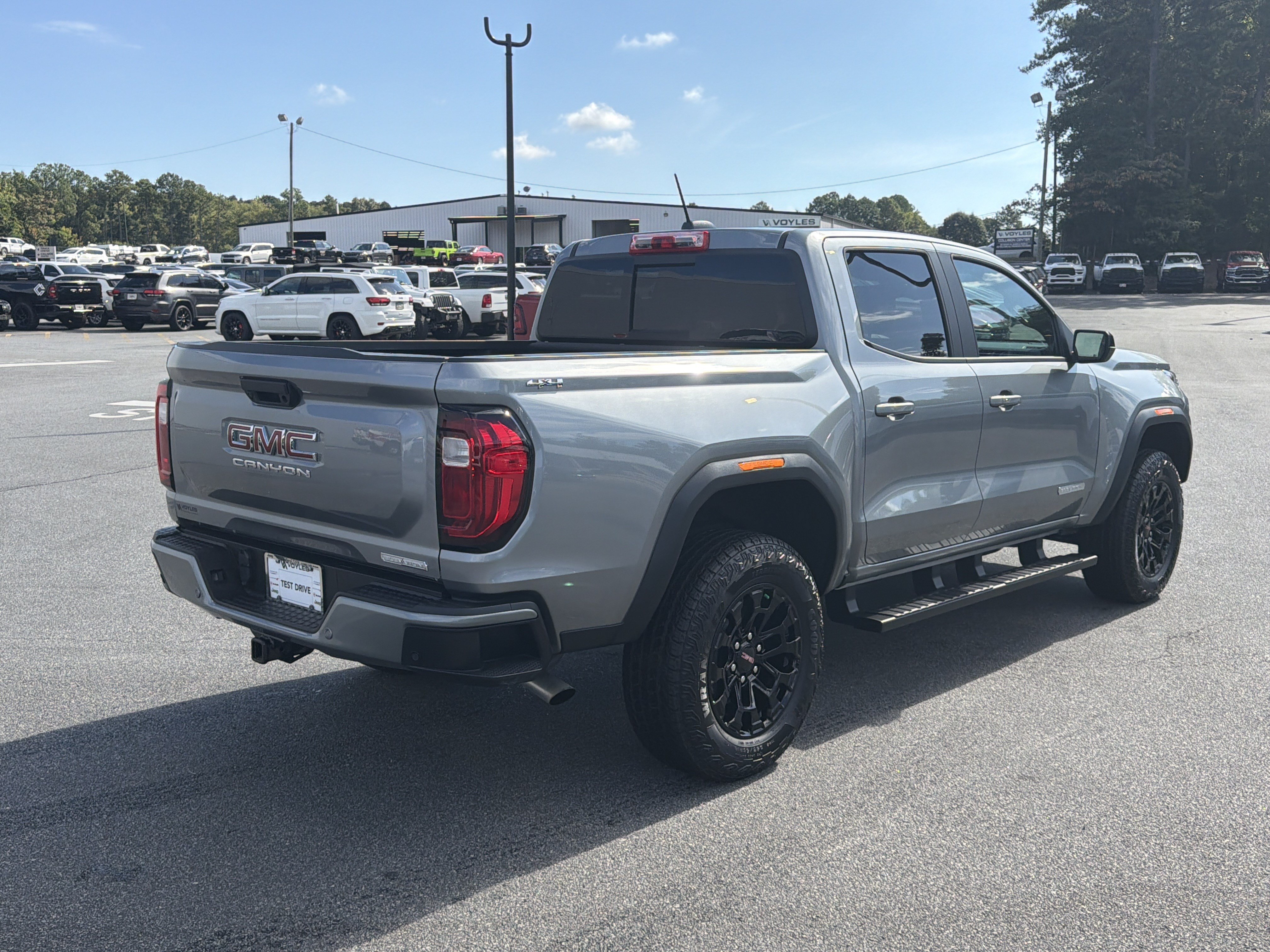 Used 2026 GMC Canyon Elevation w/ Convenience Package AWD/4WD image 8