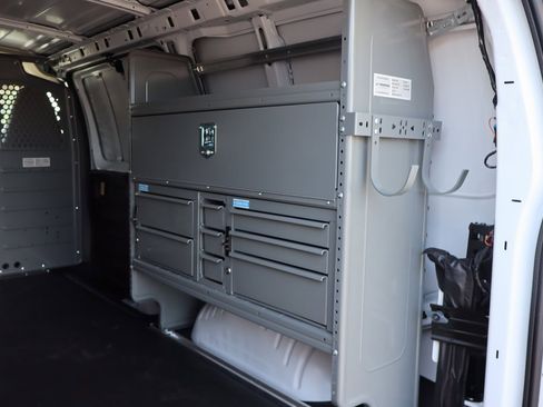 New 2025 Chevrolet Express 2500 w/ Driver Convenience Package image 5