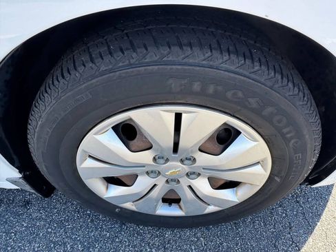 Used 2016 Chevrolet Cruze LS FWD image 35