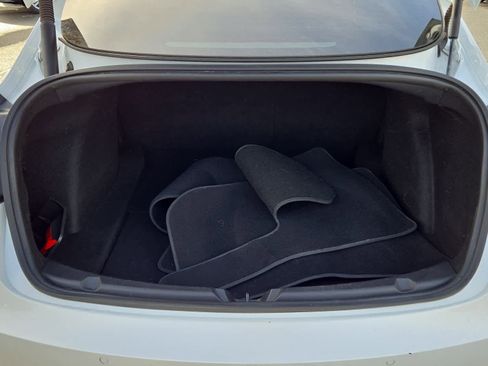 Used 2021 Tesla Model 3 Long Range image 17