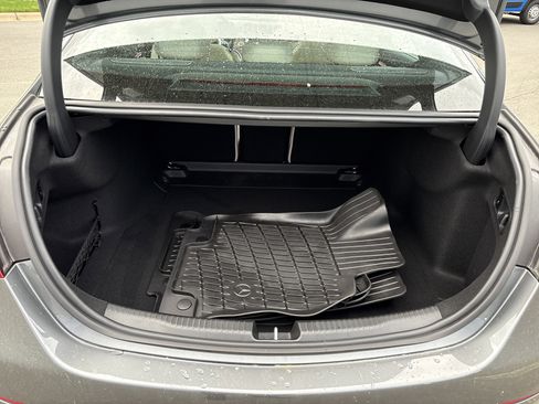 Used 2025 Mercedes-Benz C 300 Sedan image 34