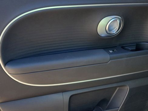 New 2026 Hyundai Ioniq 9 SEL image 32