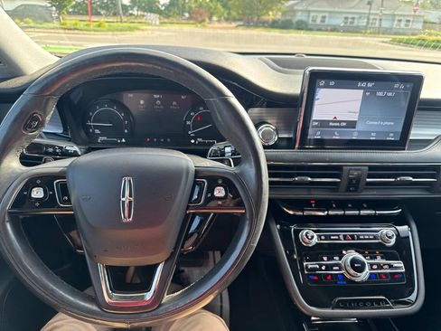 Used 2020 Lincoln Corsair AWD w/ Equipment Group 101A image 14
