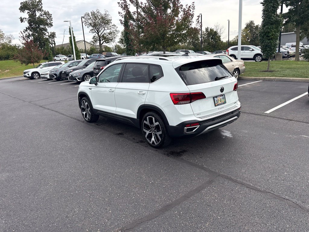Used 2023 Volkswagen Taos SEL AWD/4WD image 7