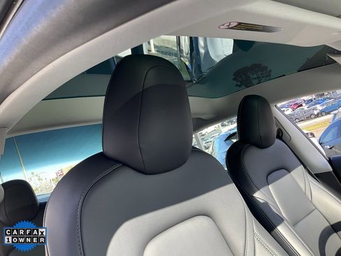 Used 2023 Tesla Model 3 Standard Range image 63