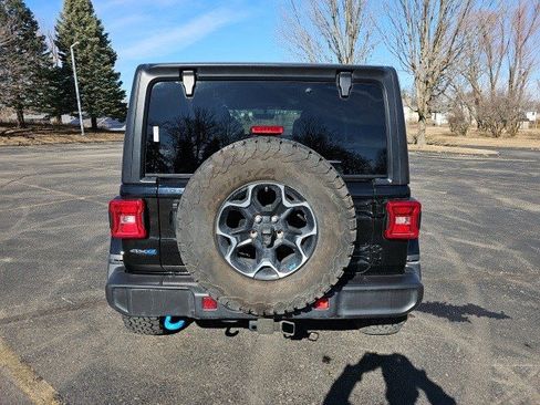 Used 2023 Jeep Wrangler Unlimited Rubicon 4xe image 5