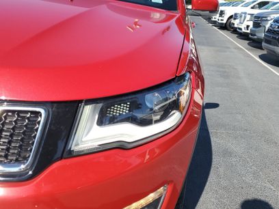 Used 2018 Jeep Compass Limited w/ Navigation Group