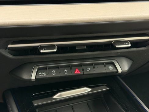 New 2026 Audi Q3 quattro 2.0T image 35