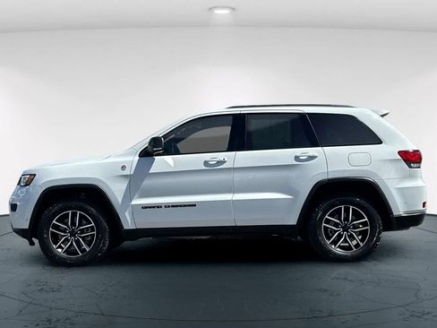 Used 2021 Jeep Grand Cherokee Trailhawk w/ Premium Lighting Group AWD/4WD image 9