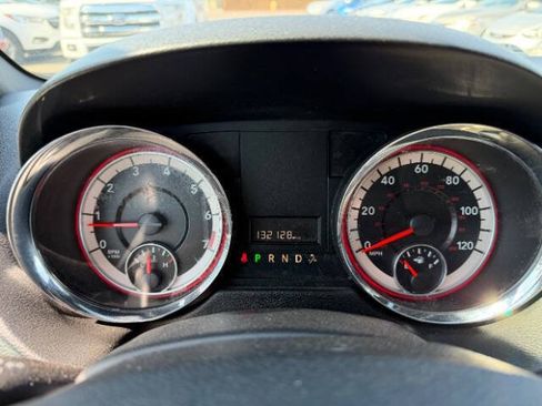 Used 2018 Dodge Grand Caravan SXT FWD image 14
