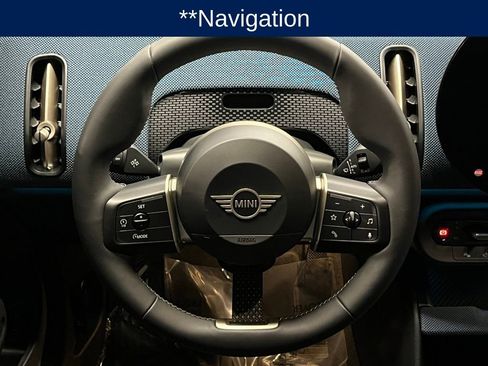 Used 2025 MINI Cooper Countryman S w/ Comfort Package Max image 8