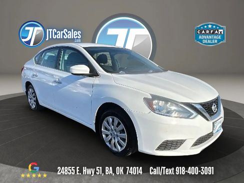 Used 2017 Nissan Sentra SV image 1