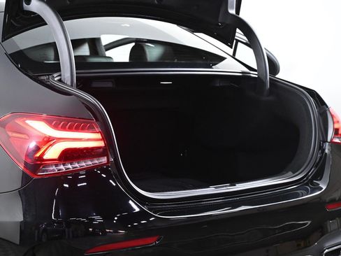 Used 2022 Mercedes-Benz A 220 4MATIC image 30