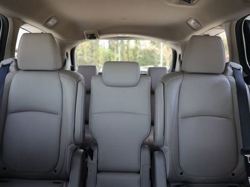 Used 2018 Honda Odyssey EX-L image 38