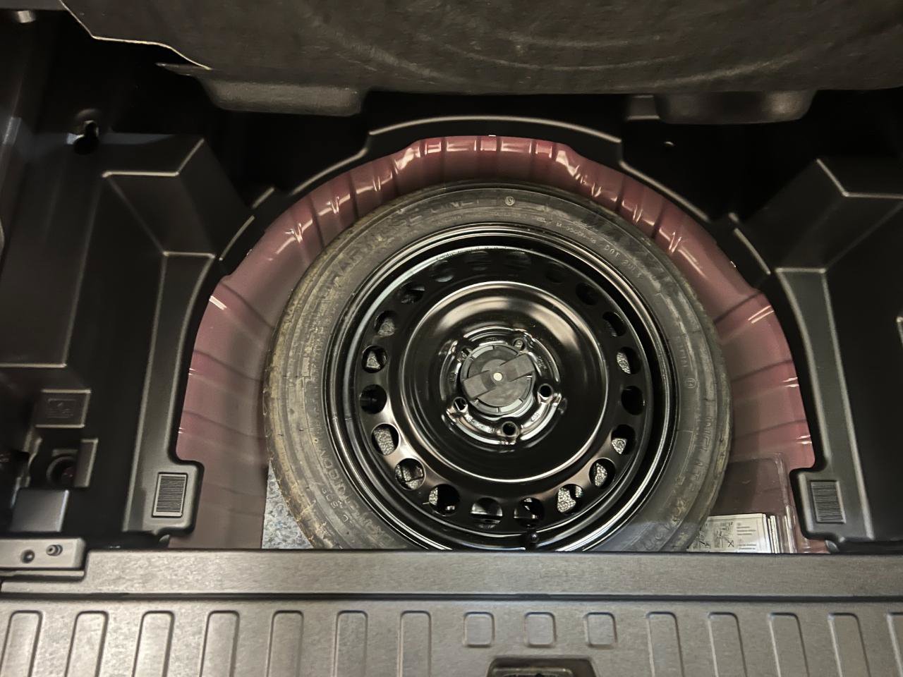 Used 2021 Chevrolet Equinox LT FWD image 66