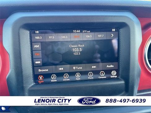 Used 2020 Jeep Gladiator Rubicon w/ Trailer Tow Package image 23