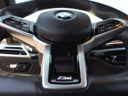 Used 2026 BMW 430i xDrive Coupe w/ M Sport Package AWD/4WD image 17