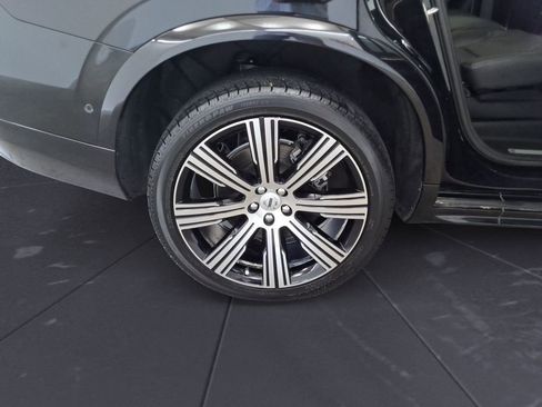 Used 2023 Volvo XC90 T8 Plus AWD/4WD image 32