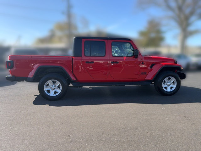 Used 2021 Jeep Gladiator Sport AWD/4WD image 8