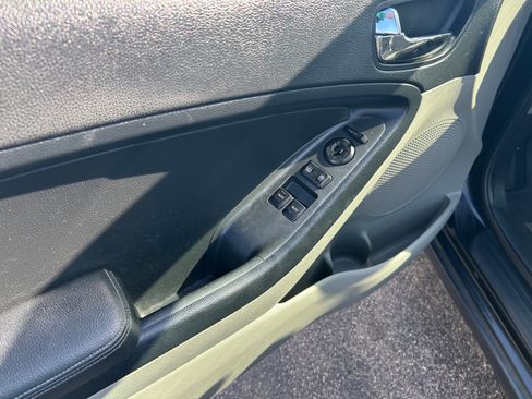 Used 2015 Kia Forte Koup EX image 5