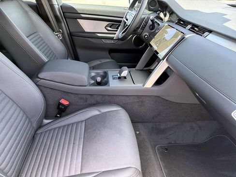New 2026 Land Rover Discovery Sport Landmark AWD/4WD image 11