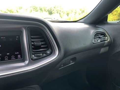 Used 2019 Dodge Challenger SXT RWD image 15