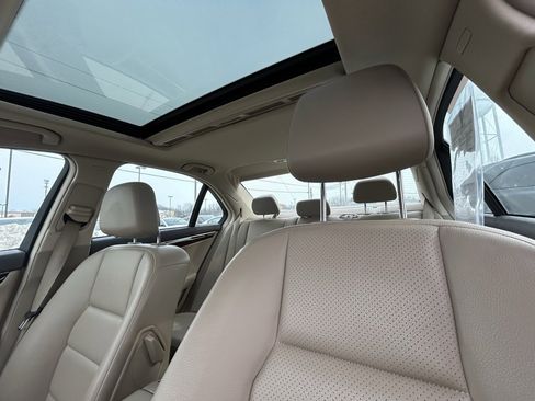 Used 2014 Mercedes-Benz C 300 4MATIC Sedan image 13