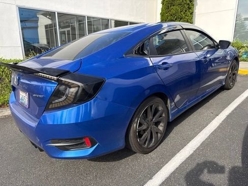 Used 2021 Honda Civic Sport image 4