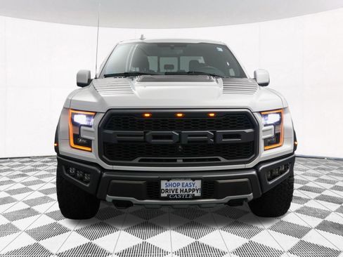 Used 2019 Ford F150 Raptor w/ Equipment Group 802A Luxury AWD/4WD image 38