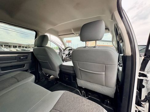 Used 2015 RAM 1500 Big Horn AWD/4WD image 28