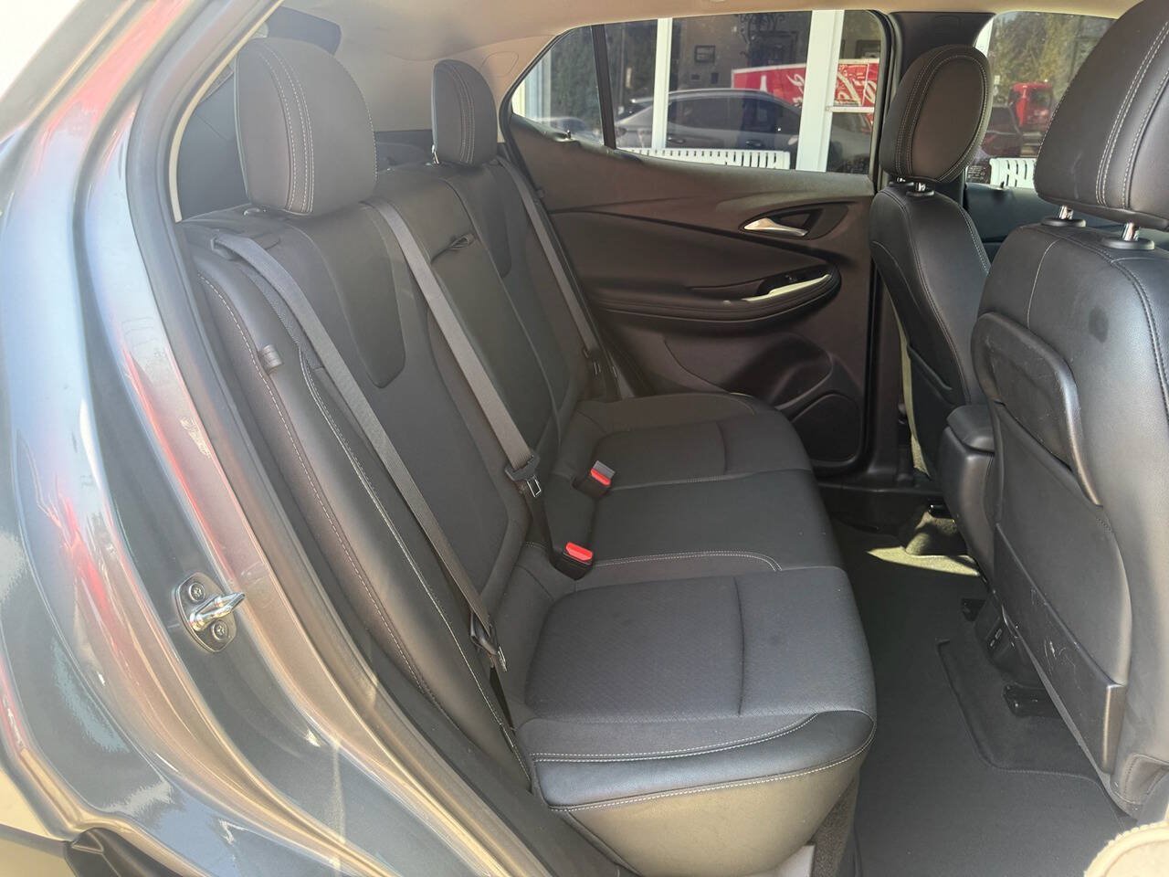 Used 2023 Buick Encore GX Select FWD image 9