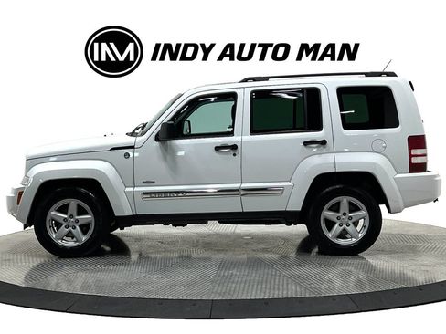 Used 2012 Jeep Liberty Sport AWD/4WD image 7