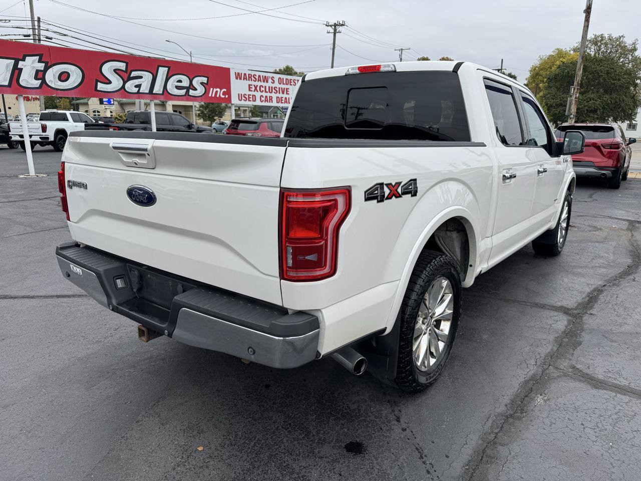 Used 2015 Ford F150 Lariat w/ Equipment Group 502A Luxury AWD/4WD image 6