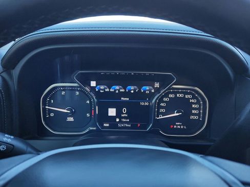 Used 2022 GMC Sierra 2500 Denali w/ Denali Black Diamond Edition image 9