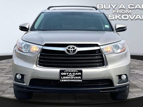 Used 2015 Toyota Highlander Limited AWD/4WD image 3