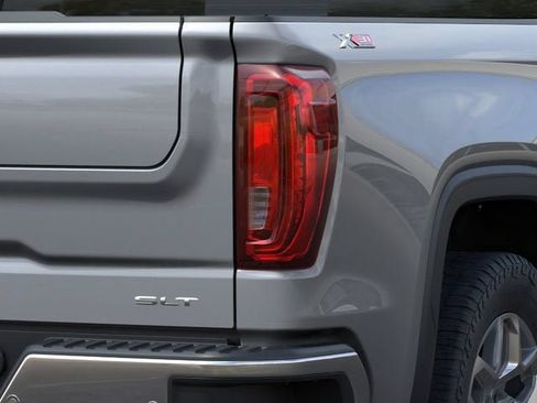 New 2026 GMC Sierra 1500 SLT w/ SLT Premium Plus Package AWD/4WD image 11