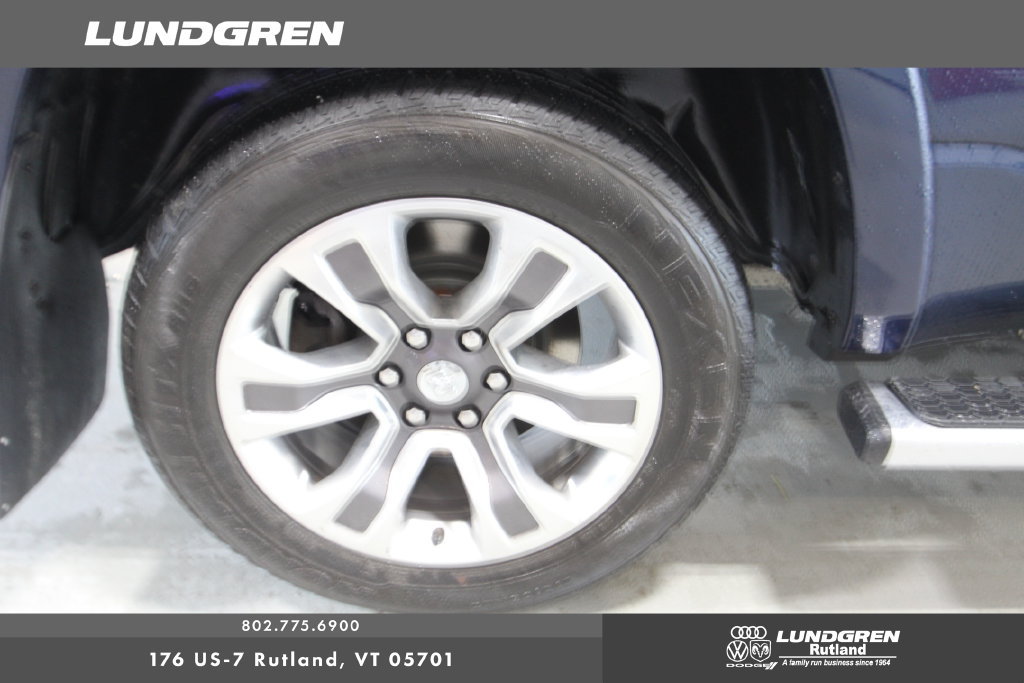 Used 2023 RAM 1500 Limited w/ Body Color Bumper Group AWD/4WD image 11