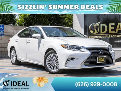 Used 2017 Lexus ES 350 w/ Accessory Package 2