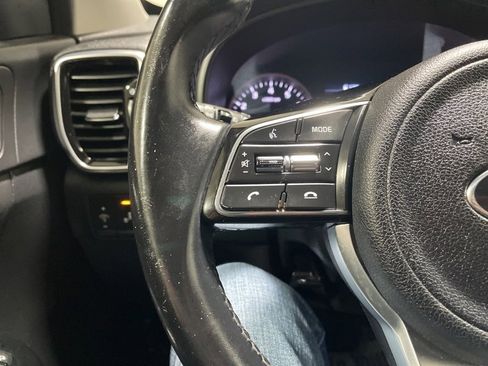 Used 2020 Kia Sportage EX image 23
