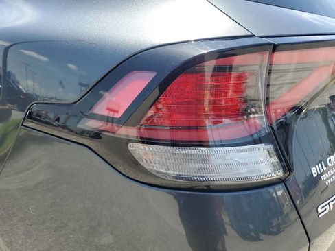 Used 2023 Kia Sportage LX AWD/4WD image 4