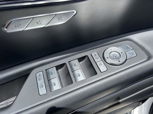 Used 2025 Genesis GV80 2.5T Standard AWD/4WD image 21