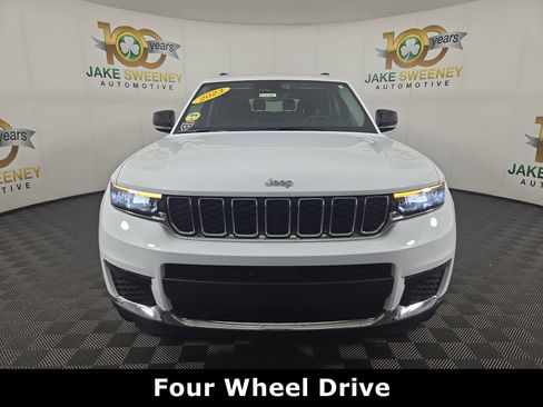 Used 2023 Jeep Grand Cherokee L Limited image 3