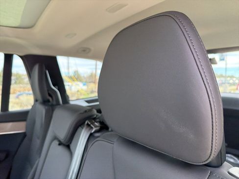 New 2026 Volvo XC90 B5 Core w/ Protection Package Premier image 35