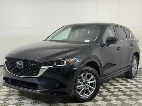Used 2025 MAZDA CX-5 AWD 2.5 S w/ Preferred Package image 3