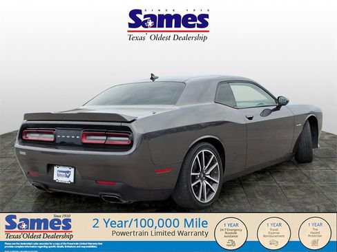 Used 2022 Dodge Challenger R/T w/ Plus Package image 6