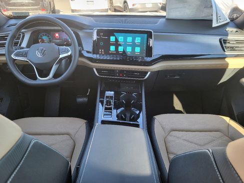 New 2025 Volkswagen Atlas Cross Sport SE image 21