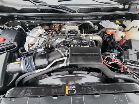 Used 2024 GMC Sierra 2500 Pro w/ LPO, GMC Protection Package image 17