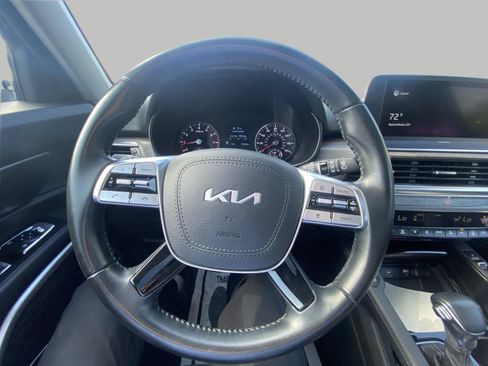Used 2022 Kia Telluride EX w/ EX Premium Package FWD image 15