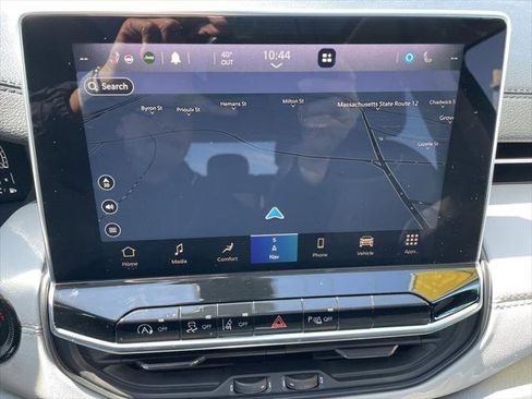 Certified 2022 Jeep Compass Limited w/ Elite Group image 19